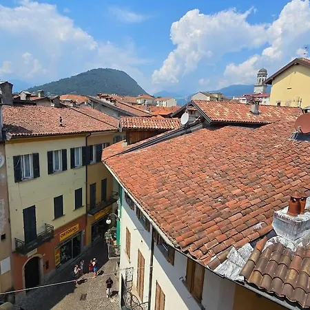 Apartman Charlotte Emozioni Vista Lago, Centro E Giri In Battello