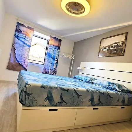 Charlotte Emozioni Vista Lago, Centro E Giri In Battello Apartman