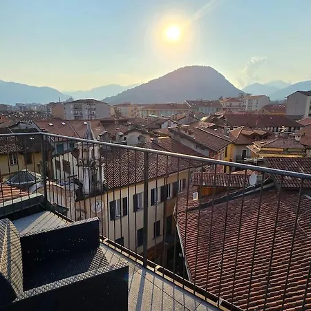 Charlotte Emozioni Vista Lago, Centro E Giri In Battello