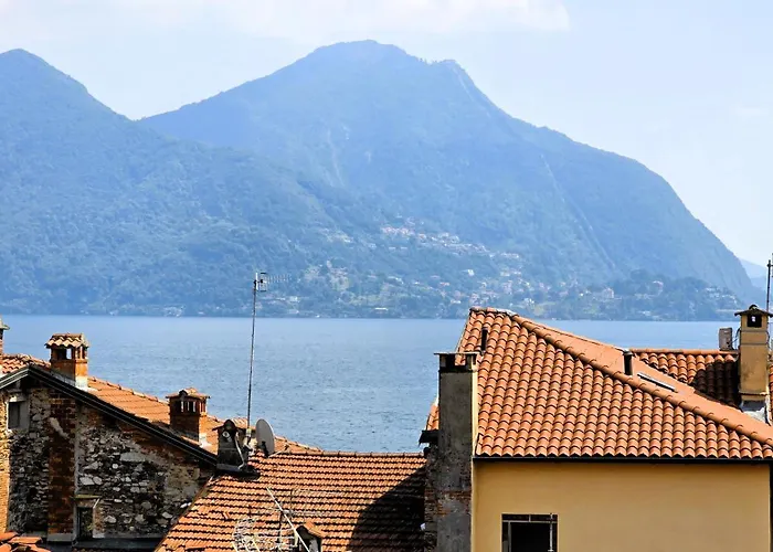 Charlotte Emozioni Vista Lago, Centro E Giri In Battello Βερμπάνια