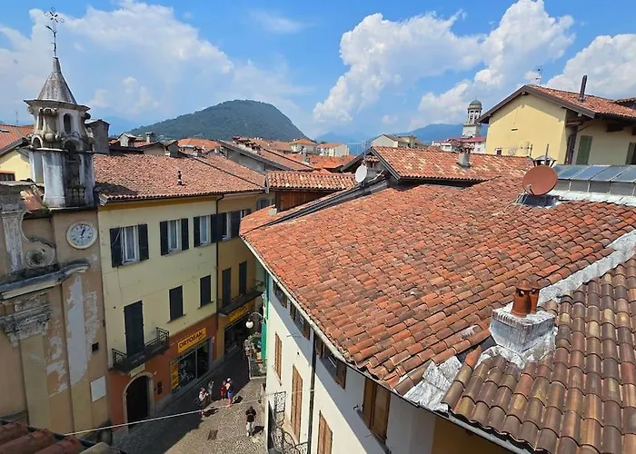 Διαμέρισμα Charlotte Emozioni Vista Lago, Centro E Giri In Battello