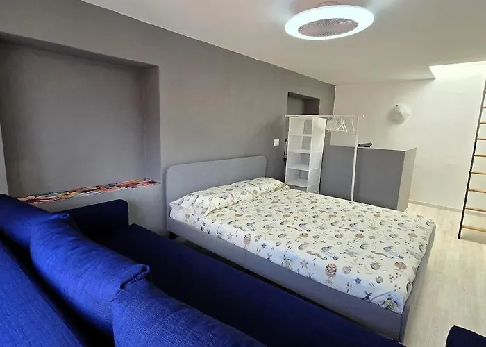 Apartamento Charlotte Emozioni Vista Lago, Centro E Giri In Battello